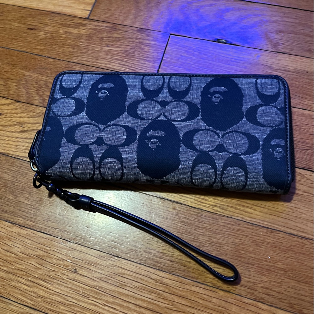 COACH X BAPE Wallet